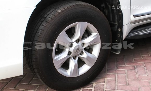 Buy Import Toyota Prado White Car in Import - Dubai in Akmecet Buy Import Toyota Prado White Car in Import - Dubai in Akmecet