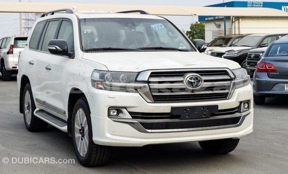 Buy Import Toyota Land Cruiser White Car in Import - Dubai in Akmecet Buy Import Toyota Land Cruiser White Car in Import - Dubai in Akmecet