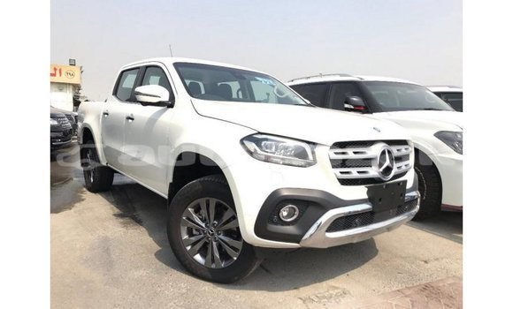 Buy Import Mercedes-Benz 250 White Car in Import - Dubai in Akmecet Buy Import Mercedes-Benz 250 White Car in Import - Dubai in Akmecet