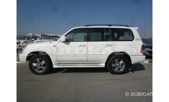 Buy Import Toyota Land Cruiser White Car in Import - Dubai in Akmecet Buy Import Toyota Land Cruiser White Car in Import - Dubai in Akmecet