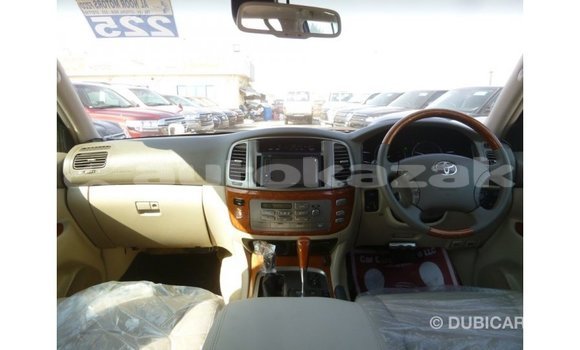 Buy Import Toyota Land Cruiser White Car in Import - Dubai in Akmecet Buy Import Toyota Land Cruiser White Car in Import - Dubai in Akmecet
