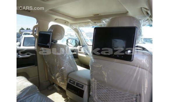 Buy Import Toyota Land Cruiser White Car in Import - Dubai in Akmecet Buy Import Toyota Land Cruiser White Car in Import - Dubai in Akmecet