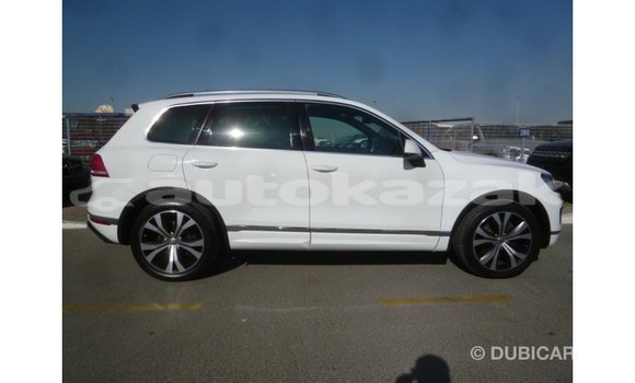 Buy Import Volkswagen Touareg White Car in Import - Dubai in Akmecet Buy Import Volkswagen Touareg White Car in Import - Dubai in Akmecet