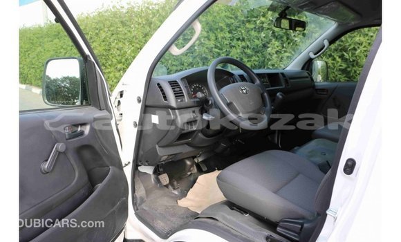 Buy Import Toyota Hiace White Car in Import - Dubai in Akmecet Buy Import Toyota Hiace White Car in Import - Dubai in Akmecet
