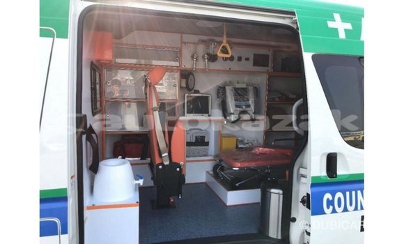 Buy Import Toyota Hiace White Car in Import - Dubai in Akmecet Buy Import Toyota Hiace White Car in Import - Dubai in Akmecet