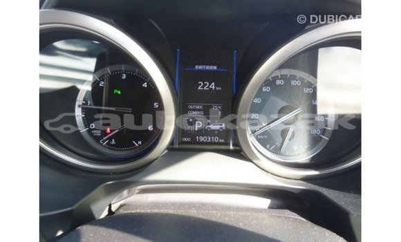 Buy Import Toyota Prado White Car in Import - Dubai in Akmecet Buy Import Toyota Prado White Car in Import - Dubai in Akmecet