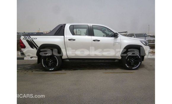Buy Import Toyota Hilux White Car in Import - Dubai in Akmecet Buy Import Toyota Hilux White Car in Import - Dubai in Akmecet