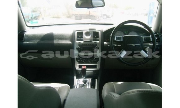 Buy Import Chrysler 300 Beige Car in Import - Dubai in Akmecet Buy Import Chrysler 300 Beige Car in Import - Dubai in Akmecet