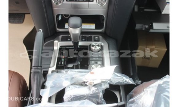 Buy Import Toyota Land Cruiser White Car in Import - Dubai in Akmecet Buy Import Toyota Land Cruiser White Car in Import - Dubai in Akmecet