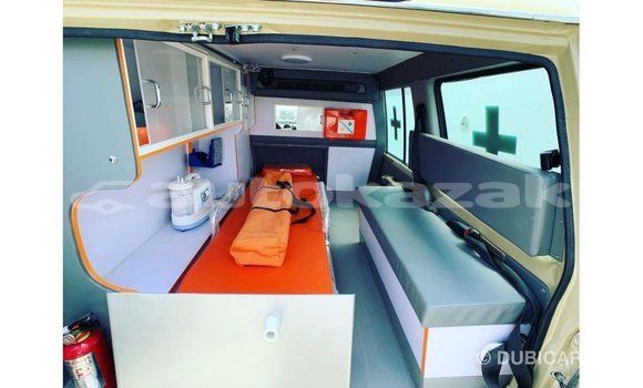 Buy Import Toyota Land Cruiser Beige Car in Import - Dubai in Akmecet Buy Import Toyota Land Cruiser Beige Car in Import - Dubai in Akmecet