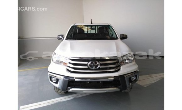 Buy Import Toyota Hilux White Car in Import - Dubai in Akmecet Buy Import Toyota Hilux White Car in Import - Dubai in Akmecet