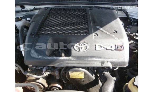 Buy Import Toyota Hilux White Car in Import - Dubai in Akmecet Buy Import Toyota Hilux White Car in Import - Dubai in Akmecet