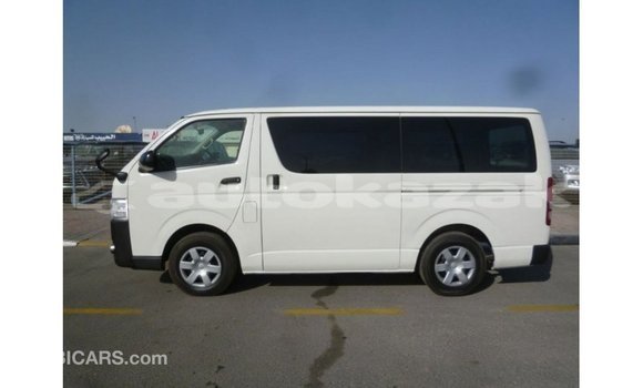 Buy Import Toyota Hiace White Car in Import - Dubai in Akmecet Buy Import Toyota Hiace White Car in Import - Dubai in Akmecet