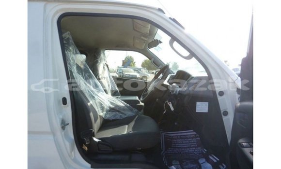 Buy Import Toyota Hiace White Car in Import - Dubai in Akmecet Buy Import Toyota Hiace White Car in Import - Dubai in Akmecet