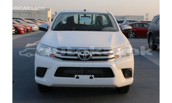 Buy Import Toyota Hilux White Car in Import - Dubai in Akmecet Buy Import Toyota Hilux White Car in Import - Dubai in Akmecet
