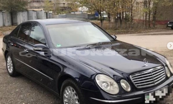 Buy Used Mercedes-Benz E–Class Blue Car in Astana in Akmola