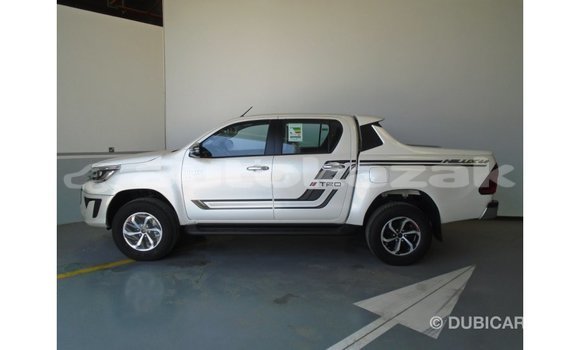 Buy Import Toyota Hilux White Car in Import - Dubai in Akmecet Buy Import Toyota Hilux White Car in Import - Dubai in Akmecet