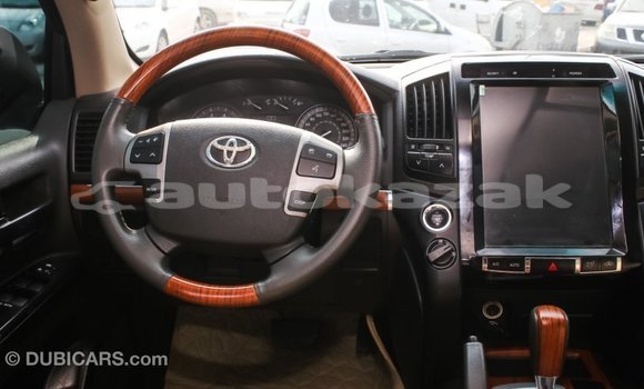 Buy Import Toyota Land Cruiser White Car in Import - Dubai in Akmecet Buy Import Toyota Land Cruiser White Car in Import - Dubai in Akmecet