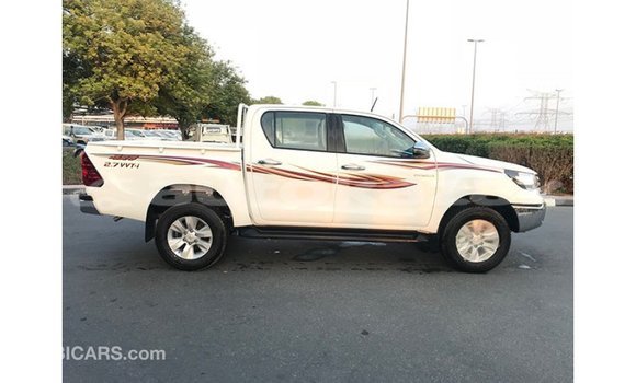 Buy Import Toyota Hilux White Car in Import - Dubai in Akmecet Buy Import Toyota Hilux White Car in Import - Dubai in Akmecet