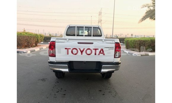 Buy Import Toyota Hilux White Car in Import - Dubai in Akmecet Buy Import Toyota Hilux White Car in Import - Dubai in Akmecet