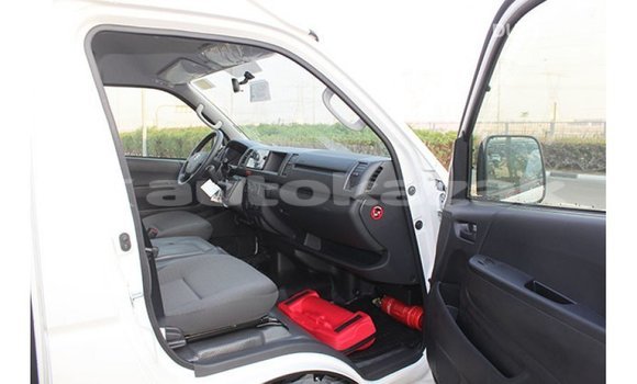 Buy Import Toyota Hiace White Car in Import - Dubai in Akmecet Buy Import Toyota Hiace White Car in Import - Dubai in Akmecet