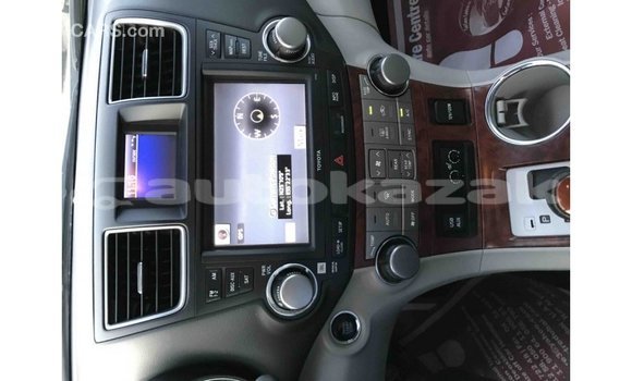 Buy Import Toyota Highlander Black Car in Import - Dubai in Akmecet Buy Import Toyota Highlander Black Car in Import - Dubai in Akmecet