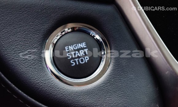 Buy Import Toyota Land Cruiser White Car in Import - Dubai in Akmecet Buy Import Toyota Land Cruiser White Car in Import - Dubai in Akmecet