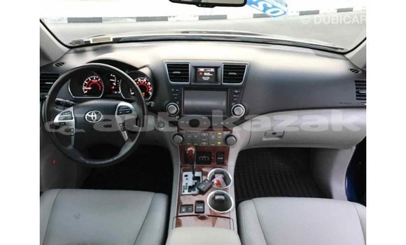 Buy Import Toyota Highlander Blue Car in Import - Dubai in Akmecet Buy Import Toyota Highlander Blue Car in Import - Dubai in Akmecet