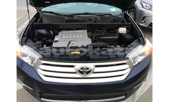 Buy Import Toyota Highlander Blue Car in Import - Dubai in Akmecet Buy Import Toyota Highlander Blue Car in Import - Dubai in Akmecet
