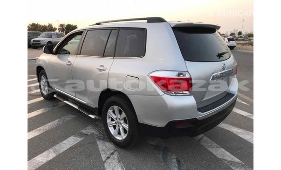Buy Import Toyota Highlander Other Car in Import - Dubai in Akmecet Buy Import Toyota Highlander Other Car in Import - Dubai in Akmecet
