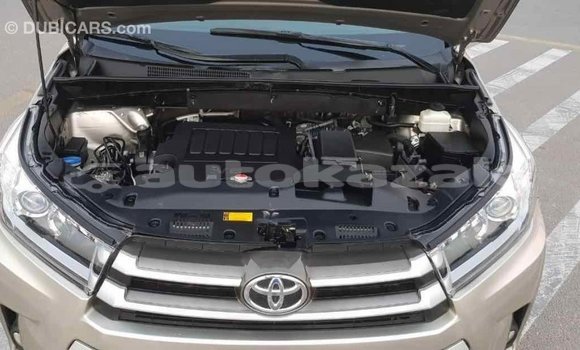 Buy Import Toyota Highlander Beige Car in Import - Dubai in Akmecet Buy Import Toyota Highlander Beige Car in Import - Dubai in Akmecet