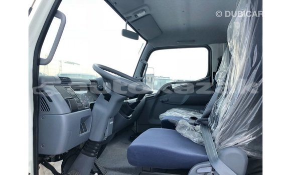 Buy Import Mitsubishi Carisma White Car in Import - Dubai in Akmecet Buy Import Mitsubishi Carisma White Car in Import - Dubai in Akmecet