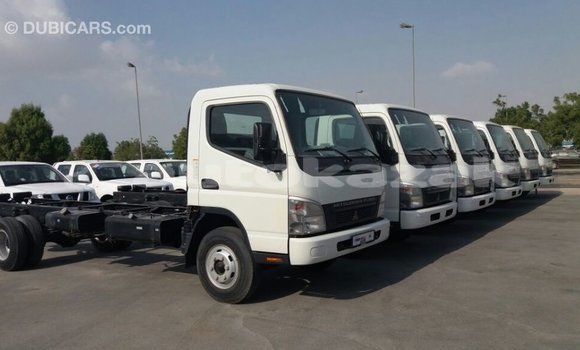 Buy Import Mitsubishi Carisma White Car in Import - Dubai in Akmecet Buy Import Mitsubishi Carisma White Car in Import - Dubai in Akmecet