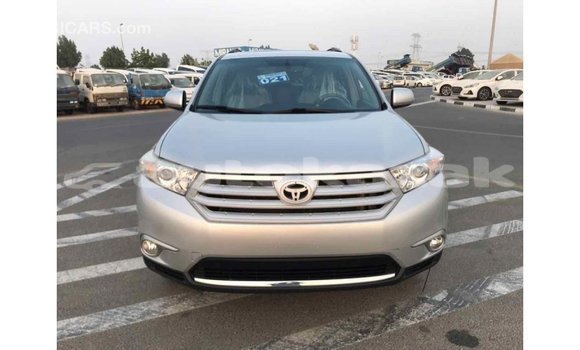 Buy Import Toyota Highlander Other Car in Import - Dubai in Akmecet Buy Import Toyota Highlander Other Car in Import - Dubai in Akmecet