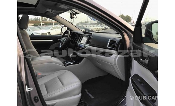 Buy Import Toyota Highlander Other Car in Import - Dubai in Akmecet Buy Import Toyota Highlander Other Car in Import - Dubai in Akmecet