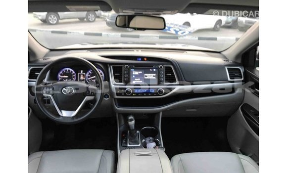 Buy Import Toyota Highlander Other Car in Import - Dubai in Akmecet Buy Import Toyota Highlander Other Car in Import - Dubai in Akmecet