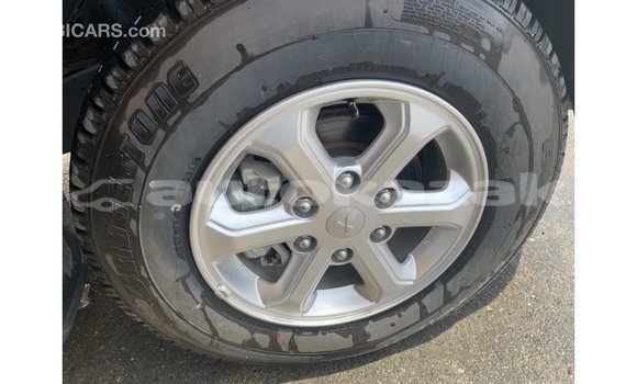 Buy Import Mitsubishi L200 Black Car in Import - Dubai in Akmecet Buy Import Mitsubishi L200 Black Car in Import - Dubai in Akmecet