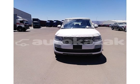 Buy Import Land Rover Range Rover White Car in Import - Dubai in Akmecet