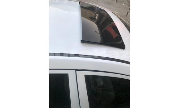 Buy Import Geely Emgrand 7 White Car in Import - Dubai in Akmecet Buy Import Geely Emgrand 7 White Car in Import - Dubai in Akmecet