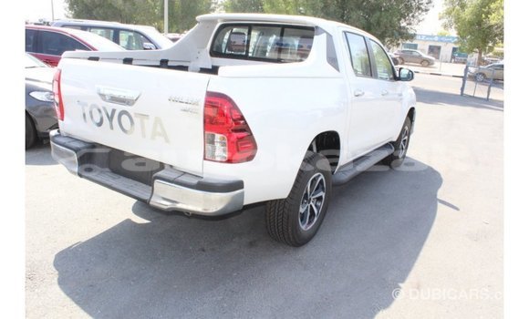 Buy Import Toyota Hilux White Car in Import - Dubai in Akmecet Buy Import Toyota Hilux White Car in Import - Dubai in Akmecet