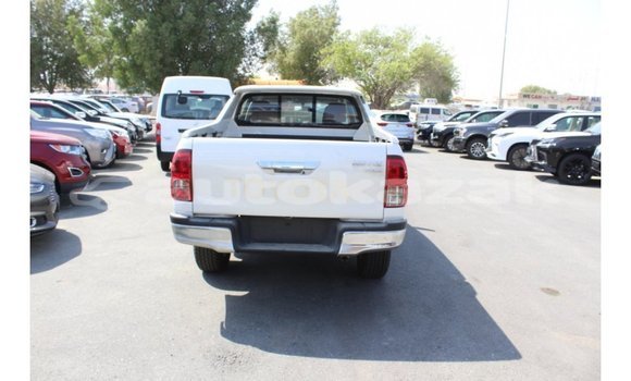 Buy Import Toyota Hilux White Car in Import - Dubai in Akmecet Buy Import Toyota Hilux White Car in Import - Dubai in Akmecet