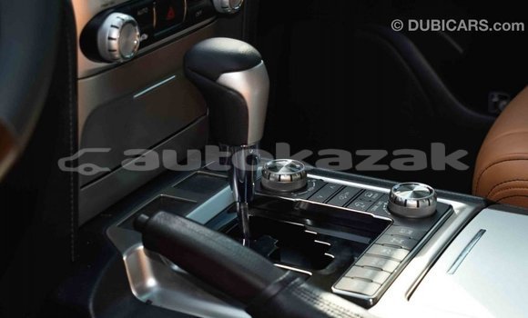 Buy Import Toyota Land Cruiser White Car in Import - Dubai in Akmecet Buy Import Toyota Land Cruiser White Car in Import - Dubai in Akmecet