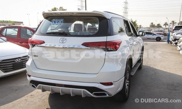 Buy Import Toyota Fortuner White Car in Import - Dubai in Akmecet Buy Import Toyota Fortuner White Car in Import - Dubai in Akmecet