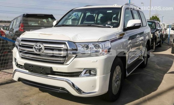 Buy Import Toyota Land Cruiser White Car in Import - Dubai in Akmecet Buy Import Toyota Land Cruiser White Car in Import - Dubai in Akmecet