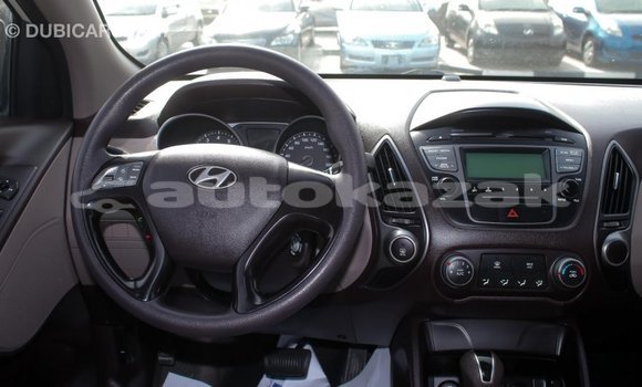 Buy Import Hyundai Tucson Beige Car in Import - Dubai in Akmecet Buy Import Hyundai Tucson Beige Car in Import - Dubai in Akmecet