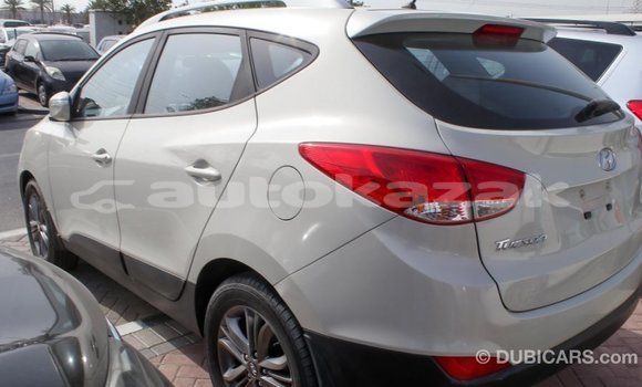 Buy Import Hyundai Tucson Beige Car in Import - Dubai in Akmecet Buy Import Hyundai Tucson Beige Car in Import - Dubai in Akmecet