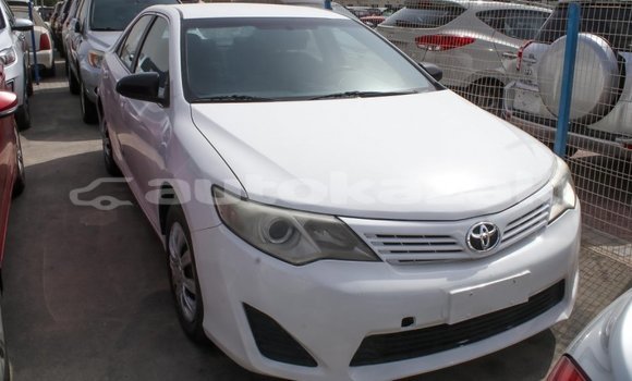 Buy Import Toyota Camry White Car in Import - Dubai in Akmecet Buy Import Toyota Camry White Car in Import - Dubai in Akmecet