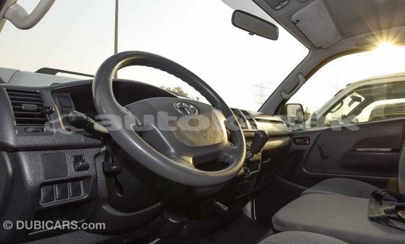 Buy Import Toyota Hiace White Car in Import - Dubai in Akmecet Buy Import Toyota Hiace White Car in Import - Dubai in Akmecet