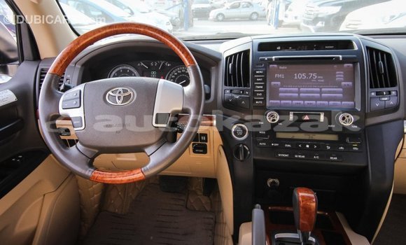 Buy Import Toyota Land Cruiser White Car in Import - Dubai in Akmecet Buy Import Toyota Land Cruiser White Car in Import - Dubai in Akmecet