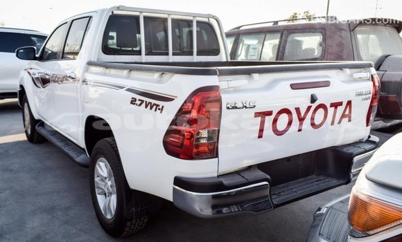 Buy Import Toyota Hilux White Car in Import - Dubai in Akmecet Buy Import Toyota Hilux White Car in Import - Dubai in Akmecet
